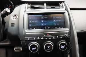 immagine del veicolo JAGUAR E-Pace 2.0 T 200 R-Dynamic S AWD