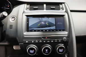 immagine del veicolo JAGUAR E-Pace 2.0 T 200 R-Dynamic S AWD