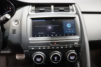 https://vehicle.imgix.net/4353775/90580cdc-6f10-4c27-b78b-2eaa14ef10aa.JPG
