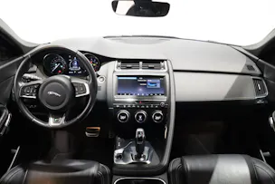 Jaguar E-Pace 2.0 T 200 R-Dynamic S AWD