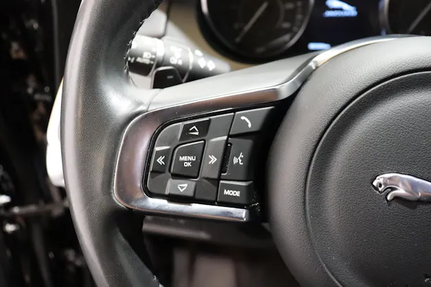 Jaguar E-Pace 2.0 T 200 R-Dynamic S AWD