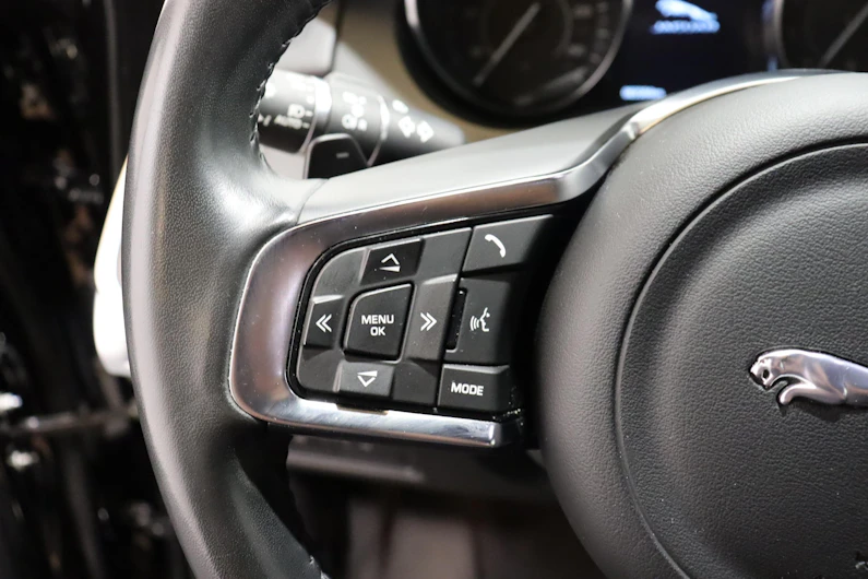 image du véhicule JAGUAR E-PACE