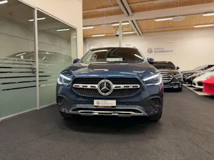 Mercedes-Benz GLA 200 Progressive