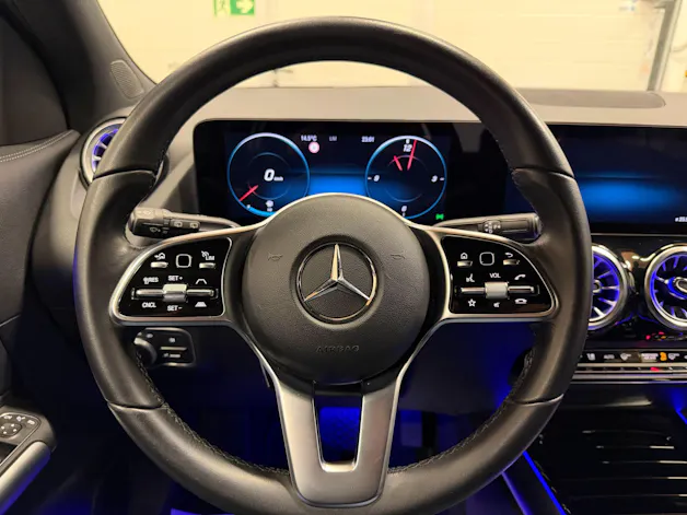 Mercedes-Benz GLA 200 Progressive
