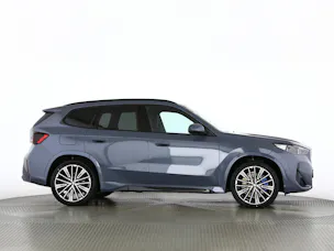 BMW iX1 30 xDrive