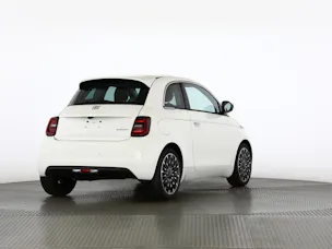 Fiat 500 1.0 Hybrid La Prima