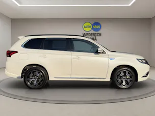 Mitsubishi Outlander 2.4 PHEV Diamond S-Edition