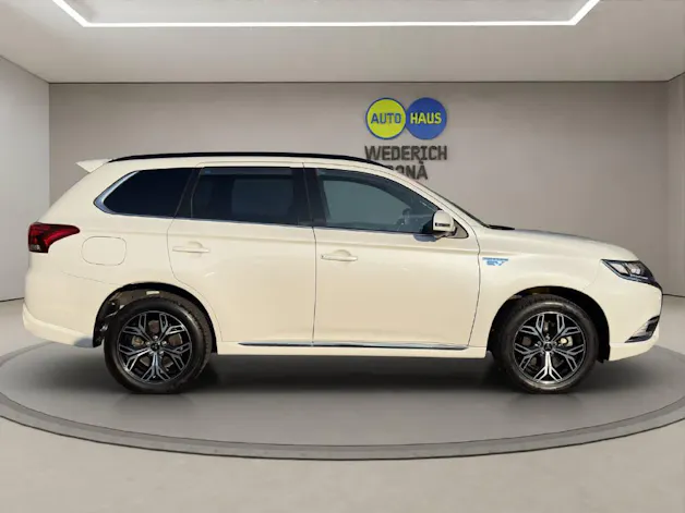 Mitsubishi Outlander 2.4 PHEV Diamond S-Edition