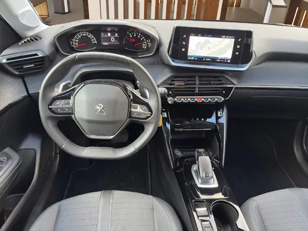 Peugeot 208 1.2 PureTech 100 Allure