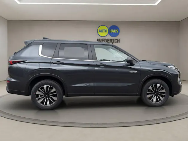 Mitsubishi Outlander 2.4 PHEV Invite 4x4