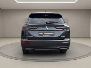Mitsubishi Outlander 2.4 PHEV Invite 4x4
