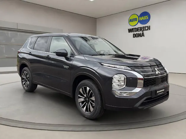 Mitsubishi Outlander 2.4 PHEV Invite 4x4