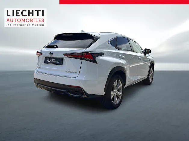 Lexus NX 300h F-Sport