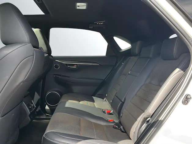 Lexus NX 300h F-Sport
