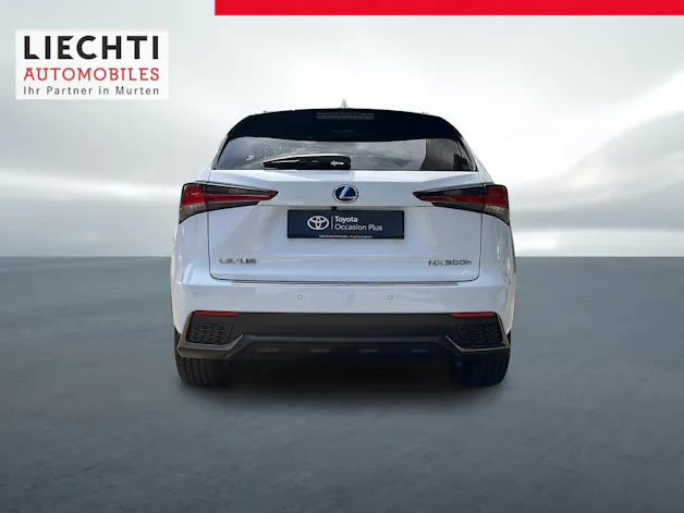 Lexus NX 300h F-Sport