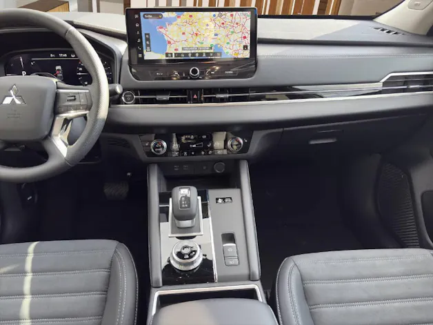 Mitsubishi Outlander 2.4 PHEV Intense 4x4