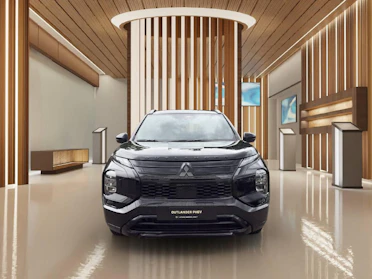 MITSUBISHI OUTLANDER 8