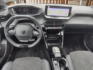 Peugeot 208 1.2 Hybrid 145 GT