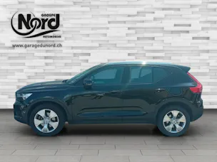 Volvo XC40 2.0 T4 Momentum AWD