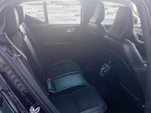 Volvo XC40 2.0 T4 Momentum AWD