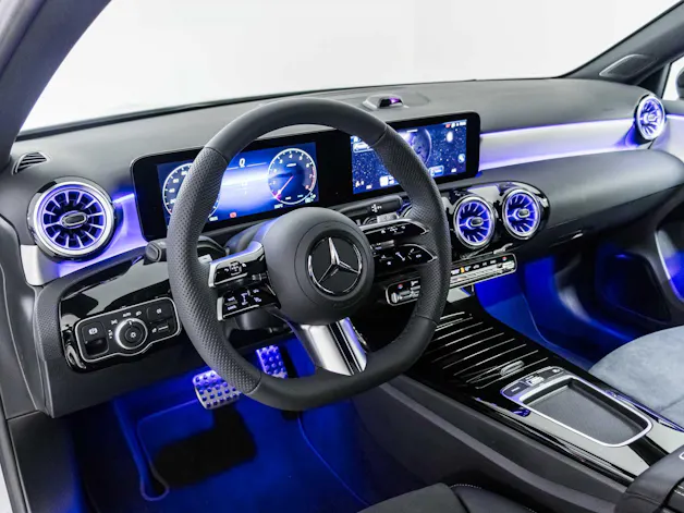 Mercedes-Benz A 200 "Night Star"