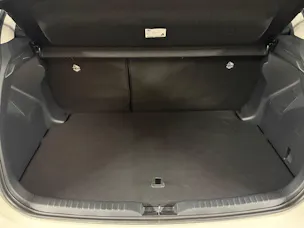 Toyota Yaris 1.5 VVT-i HSD Trend