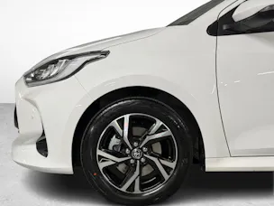 Toyota Yaris 1.5 VVT-i HSD Trend