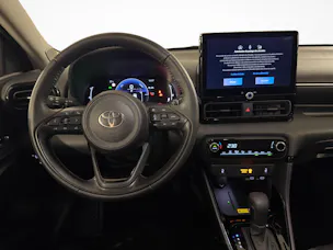 Toyota Yaris 1.5 VVT-i HSD Trend