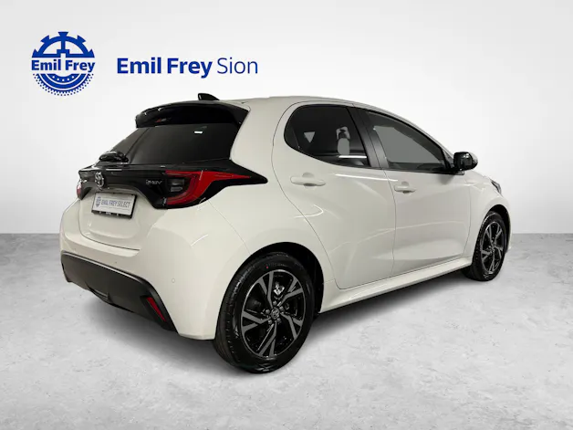 Toyota Yaris 1.5 VVT-i HSD Trend
