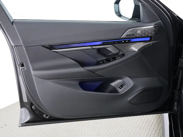 BMW M5 xDrive Touring