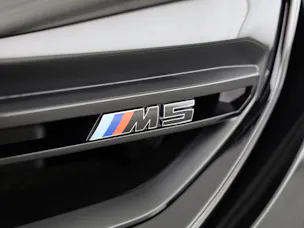 BMW M5 xDrive Touring
