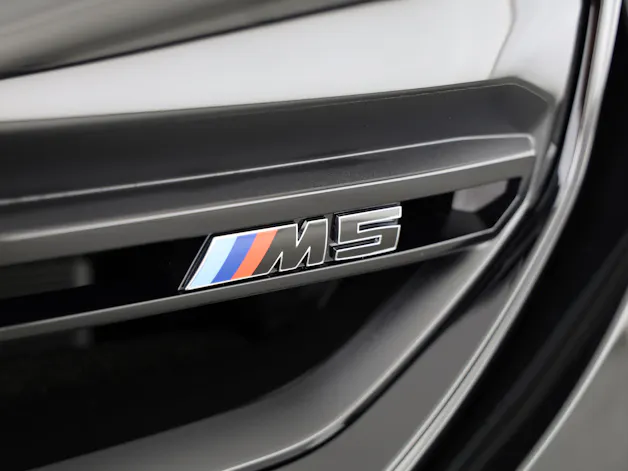 BMW M5 xDrive Touring
