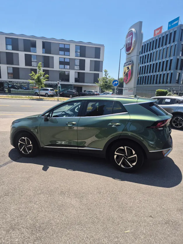 Kia Sportage 1.6 T-GDi Hybrid Power Edition