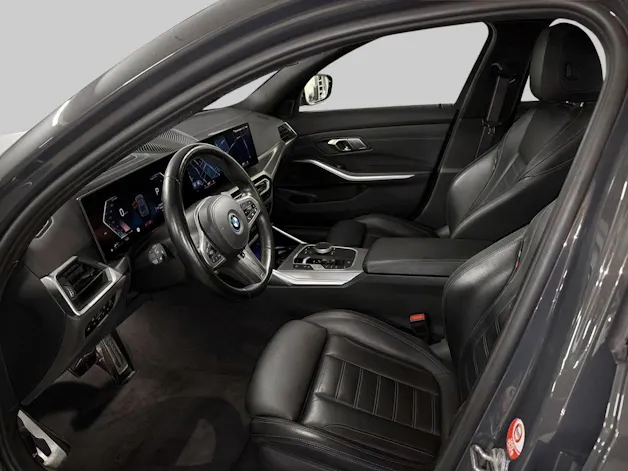 BMW 330e xDrive M Sport