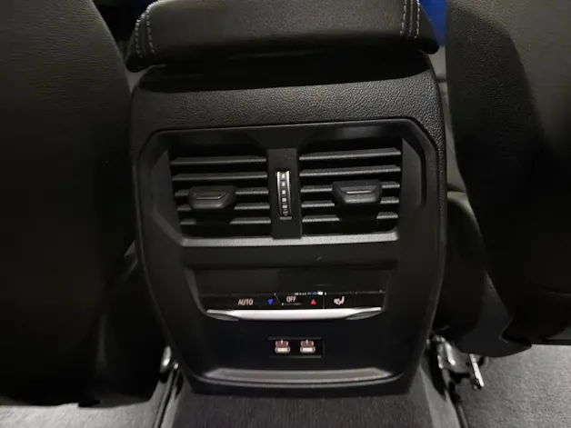 BMW 330e xDrive M Sport