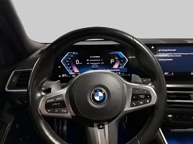 BMW 330e xDrive M Sport