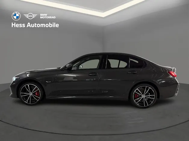 BMW 330e xDrive M Sport