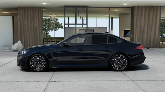 BMW M5 xDrive