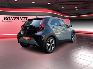 Toyota Aygo X 1.5 VVT-i HSD Trend