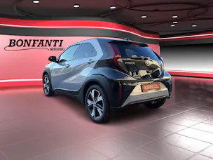 Toyota Aygo X 1.5 VVT-i HSD Trend