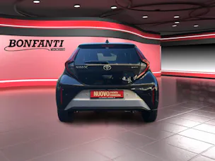 Toyota Aygo X 1.5 VVT-i HSD Trend