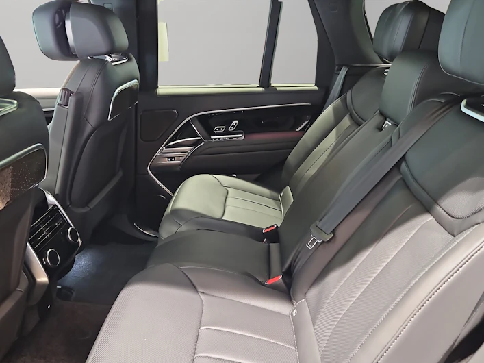 Fahrzeugbild LAND ROVER RANGE ROVER