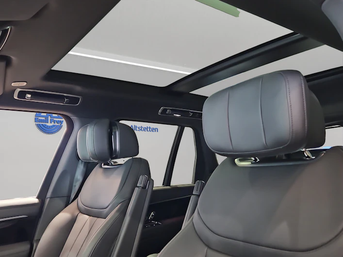 Fahrzeugbild LAND ROVER RANGE ROVER