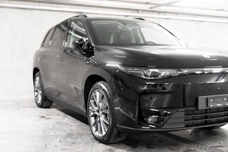 https://vehicle.imgix.net/4354110/2aca061e-e885-46a6-93bb-196edb9286fc.jpg