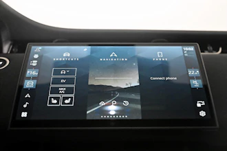 https://vehicle.imgix.net/4354114/fadf9375-88d4-4994-b79a-4516ae8b0fa4.jpg