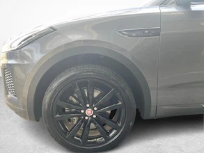 https://vehicle.imgix.net/4354119/e589c563-8ceb-4cbe-aa50-f49d7fe681de.jpg