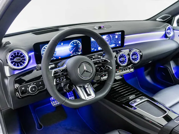 Mercedes-Benz A 35 AMG 4MATIC