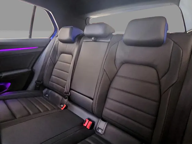 VW Golf VIII 2.0 TSI R Performance DSG 4motion