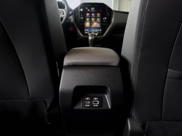 Subaru Crosstrek 2.0i e-Boxer Swiss Plus