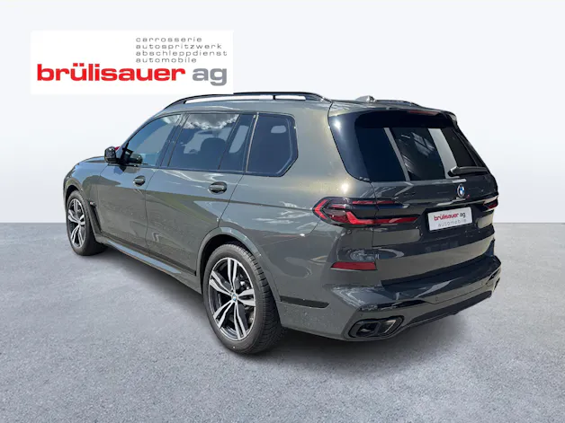 BMW X7 M60i